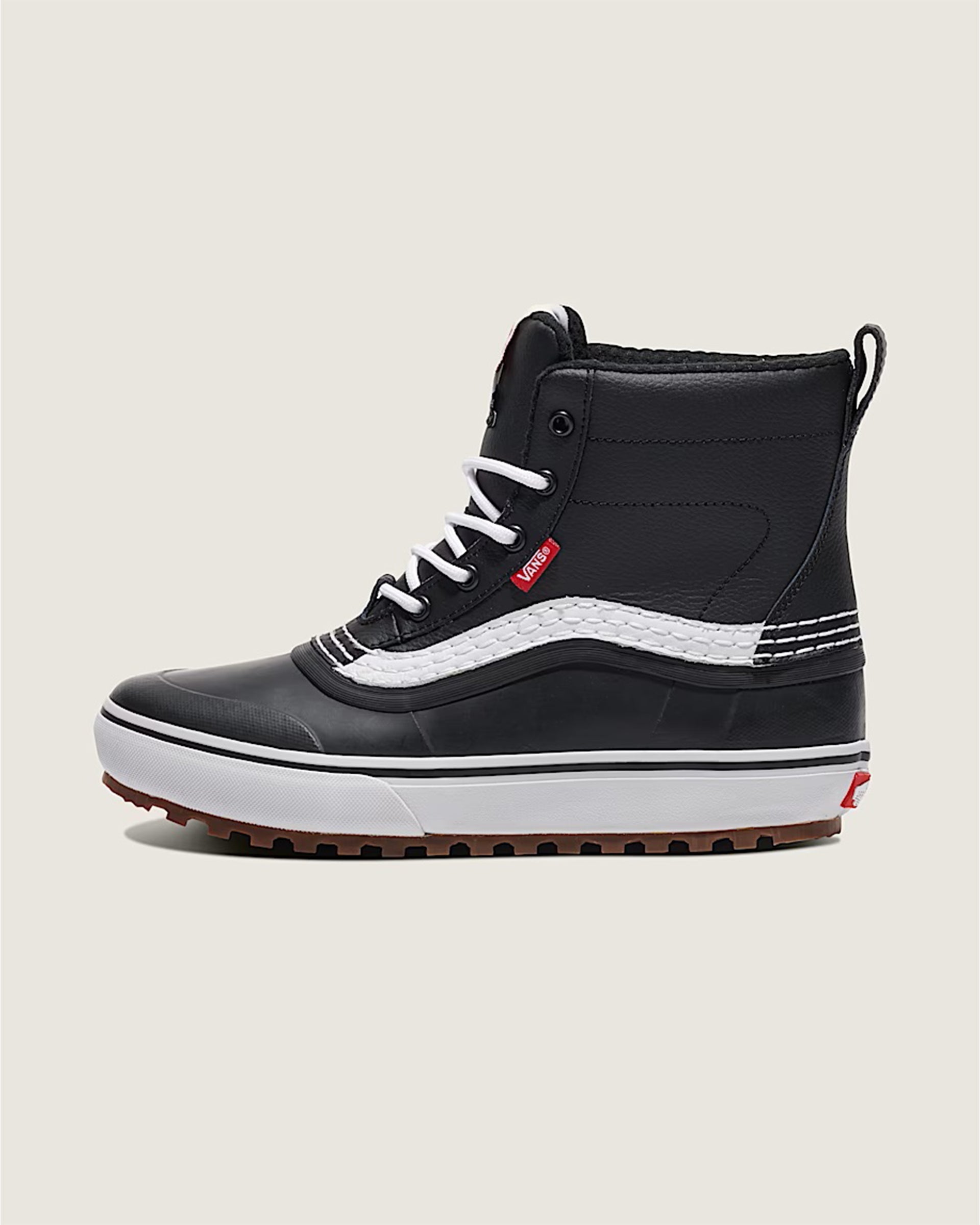 MTE Mid Waterproof Boots – Garage Skateshop display picture 1