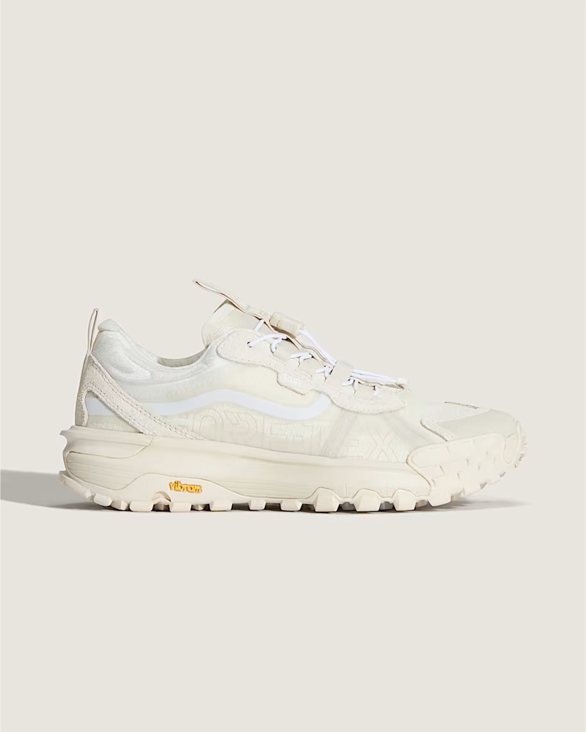 Crosspath XC GORE-TEX Shoe - White – Garage Skateshop