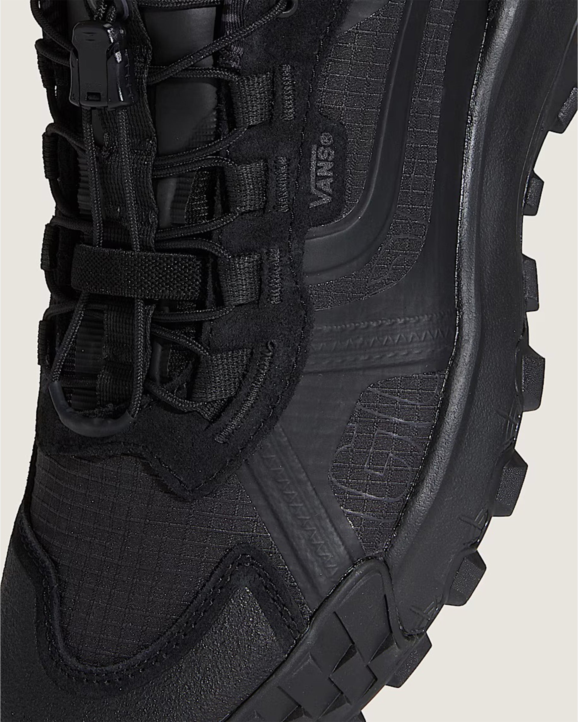 Crosspath XC GORE-TEX Shoe - Blackout – Garage Skateshop