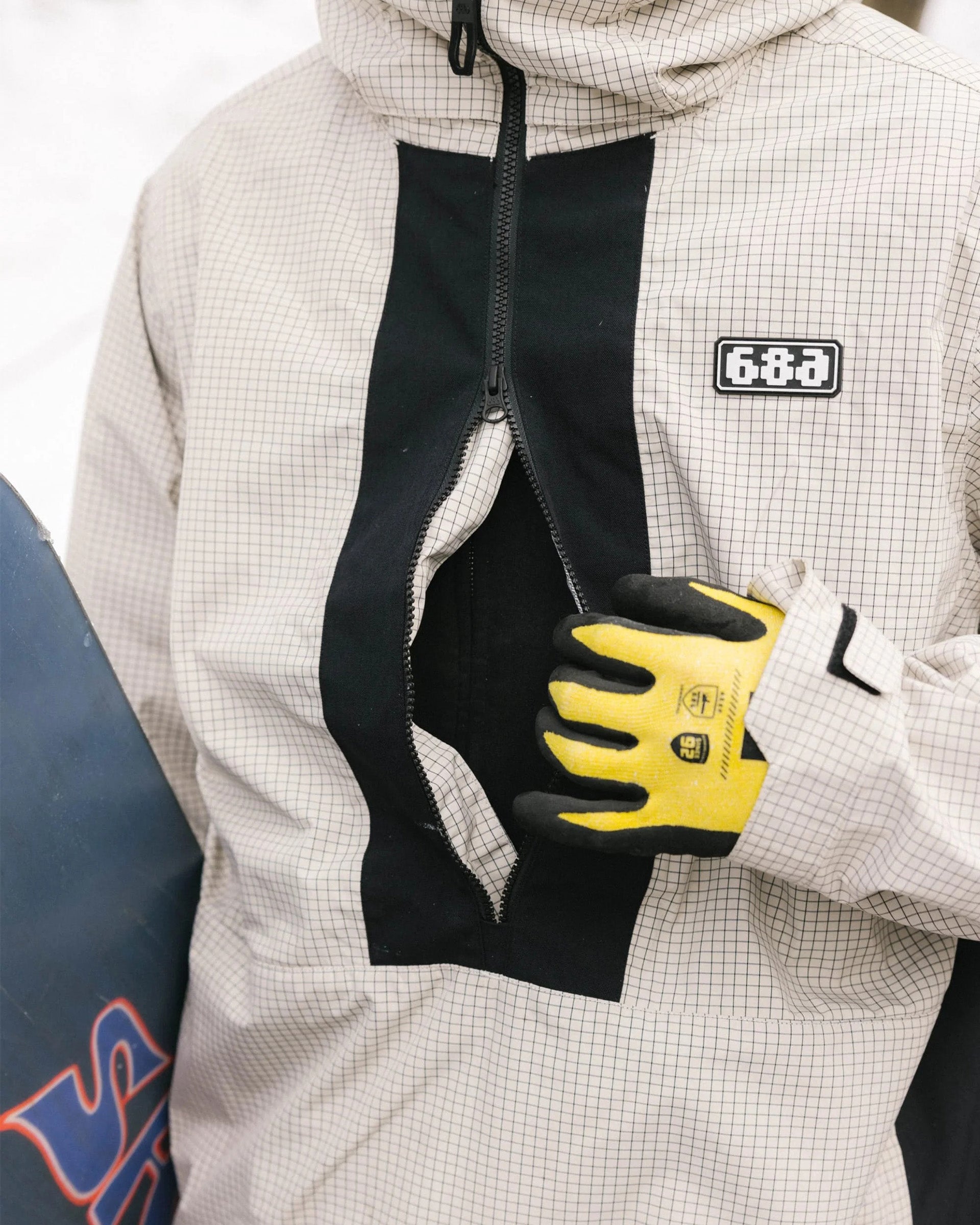 686 Men's Ghost 2.5L Anorak