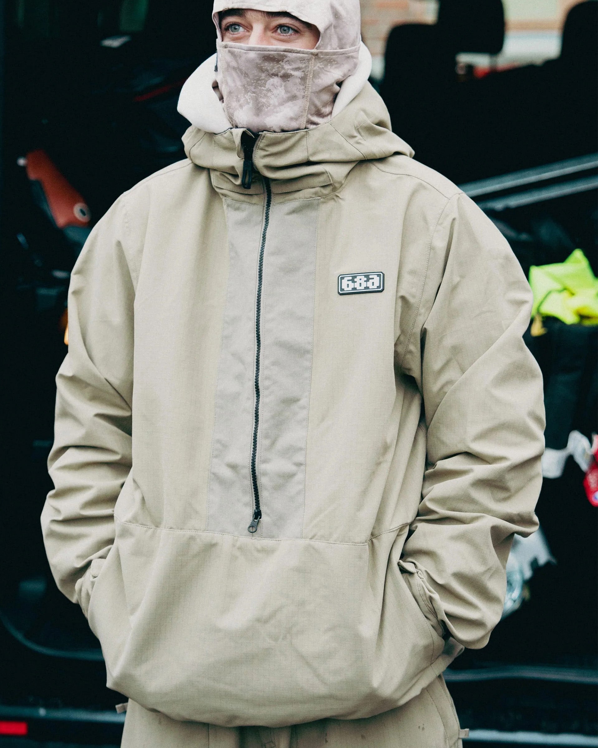 686 Men's Ghost 2.5L Anorak