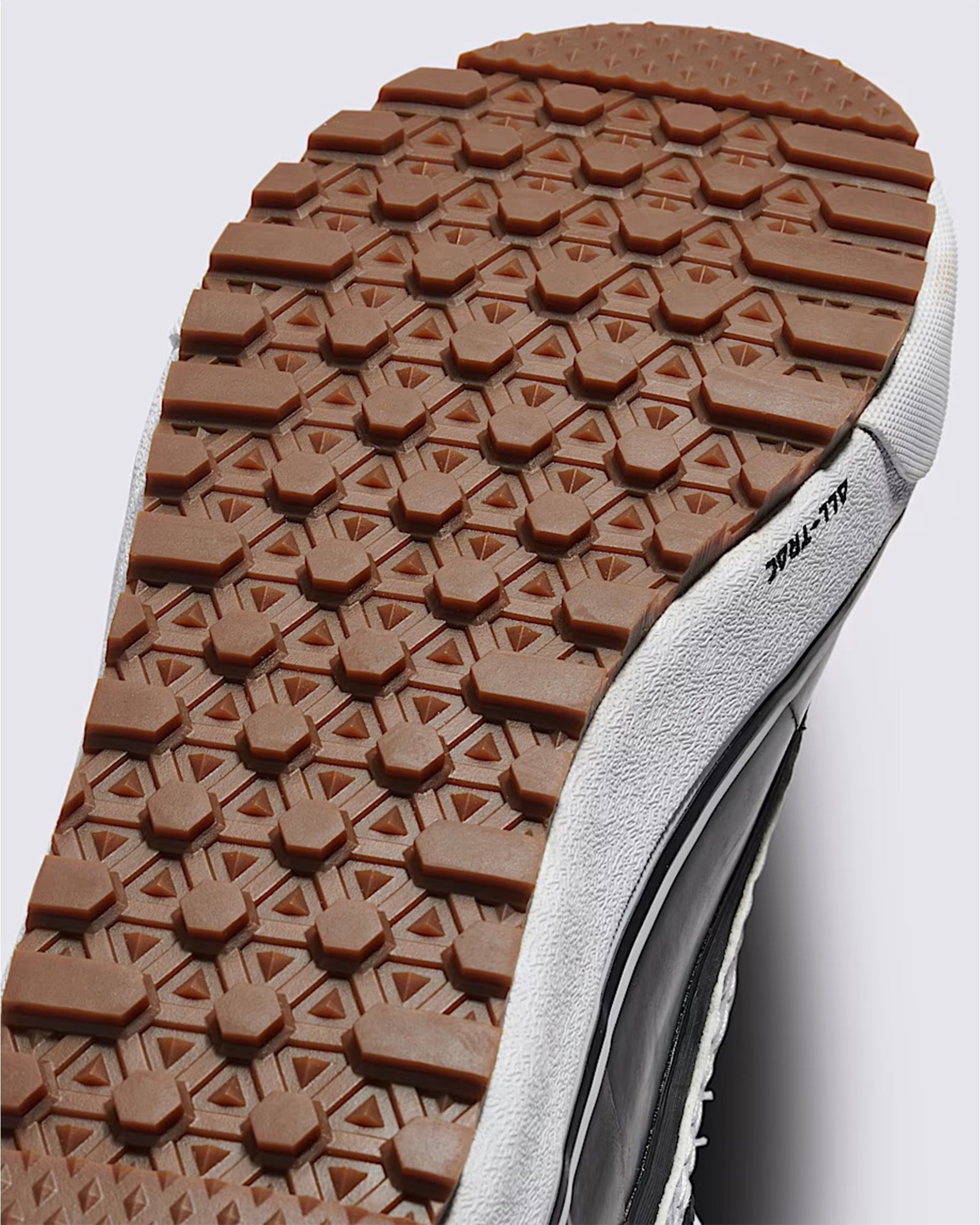 Vans Unisex MTE Standard Waterproof Boots