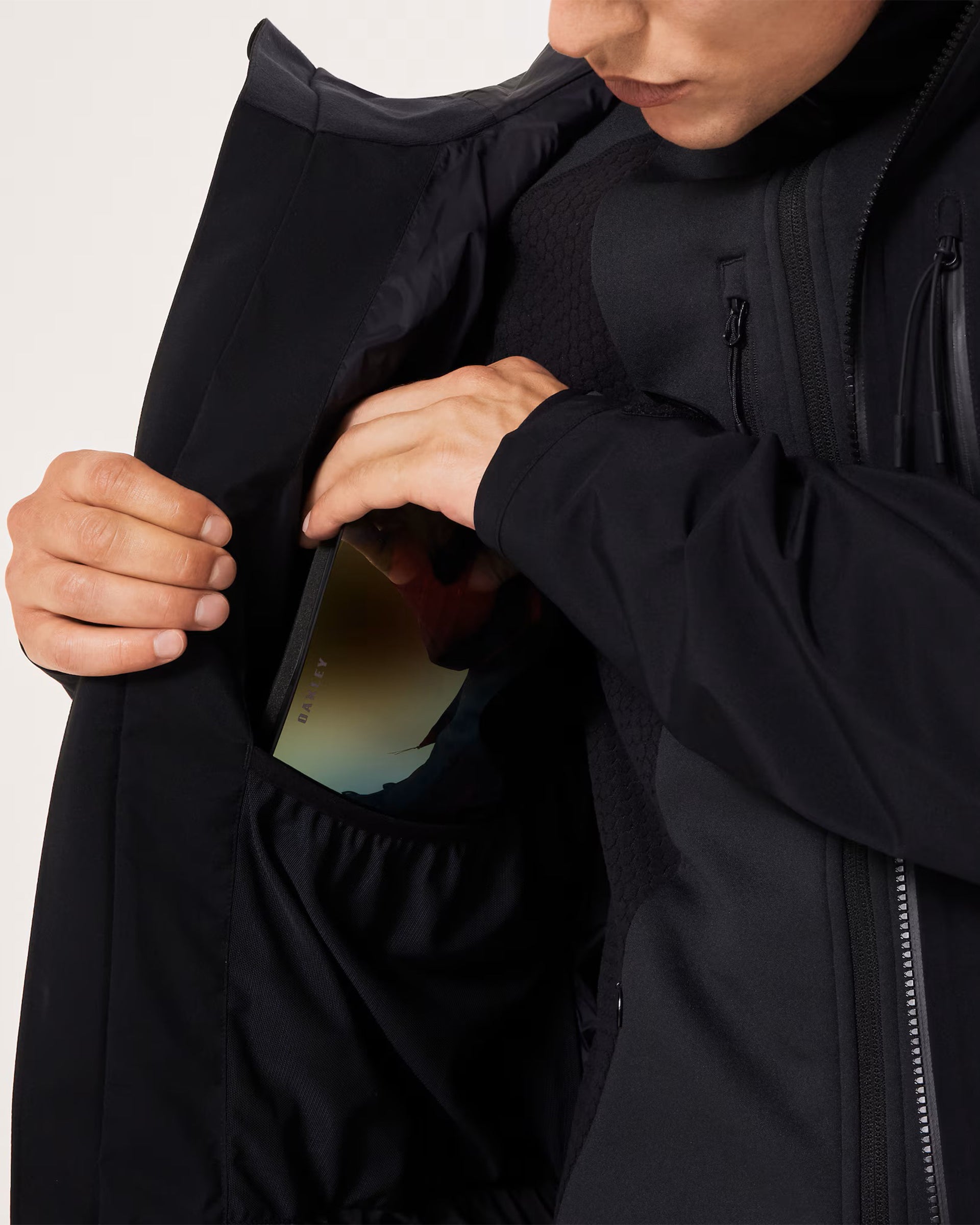 Oakley Unbound Gore-Tex Shell Jacket 2.0 - Blackout
