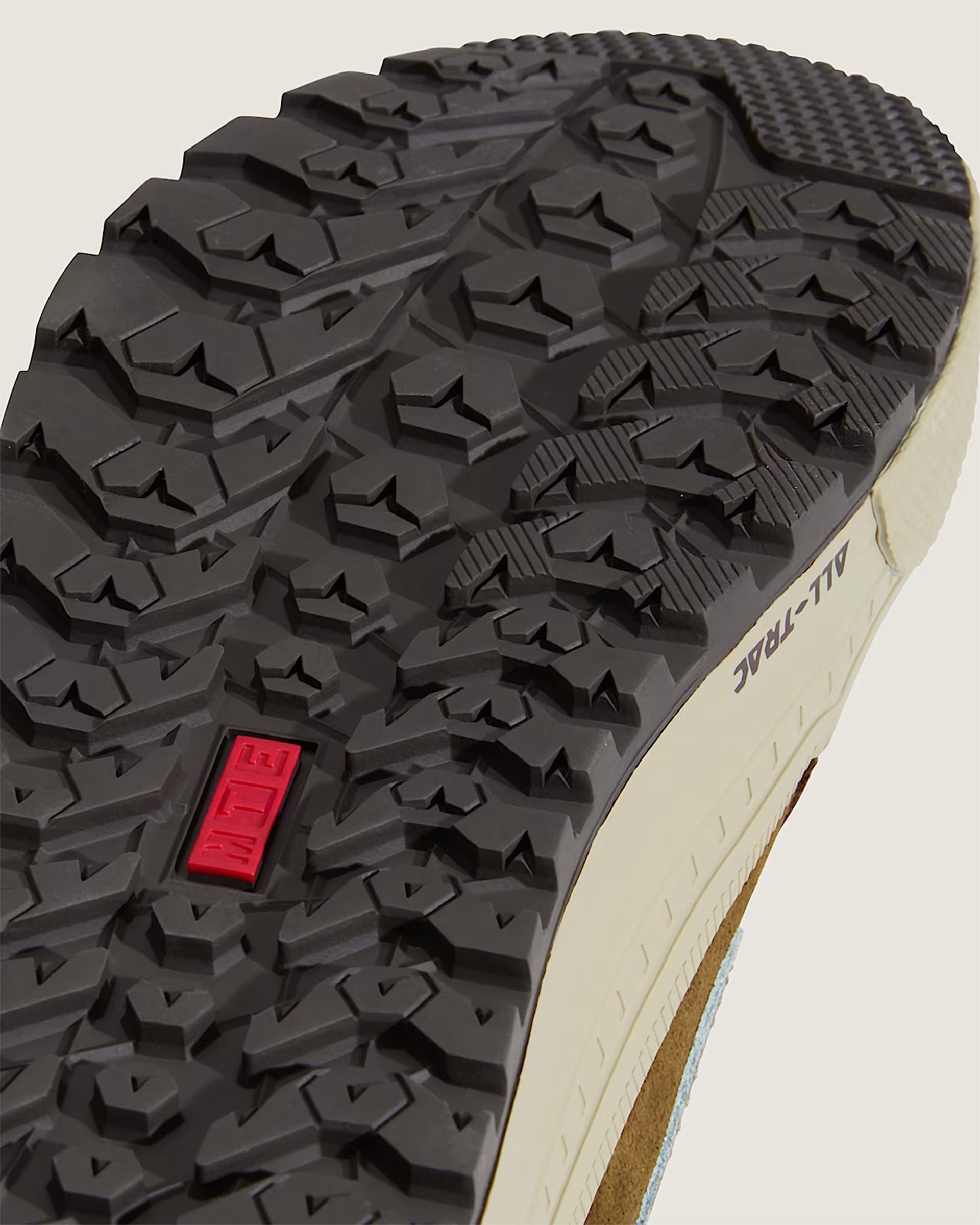 Vans Sk8-Hi Waterproof Insulated Shoe - Brown/Pink