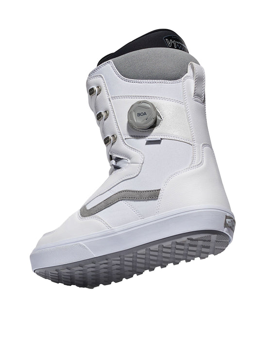 Vans Men's Invado OG Snowboard Boot