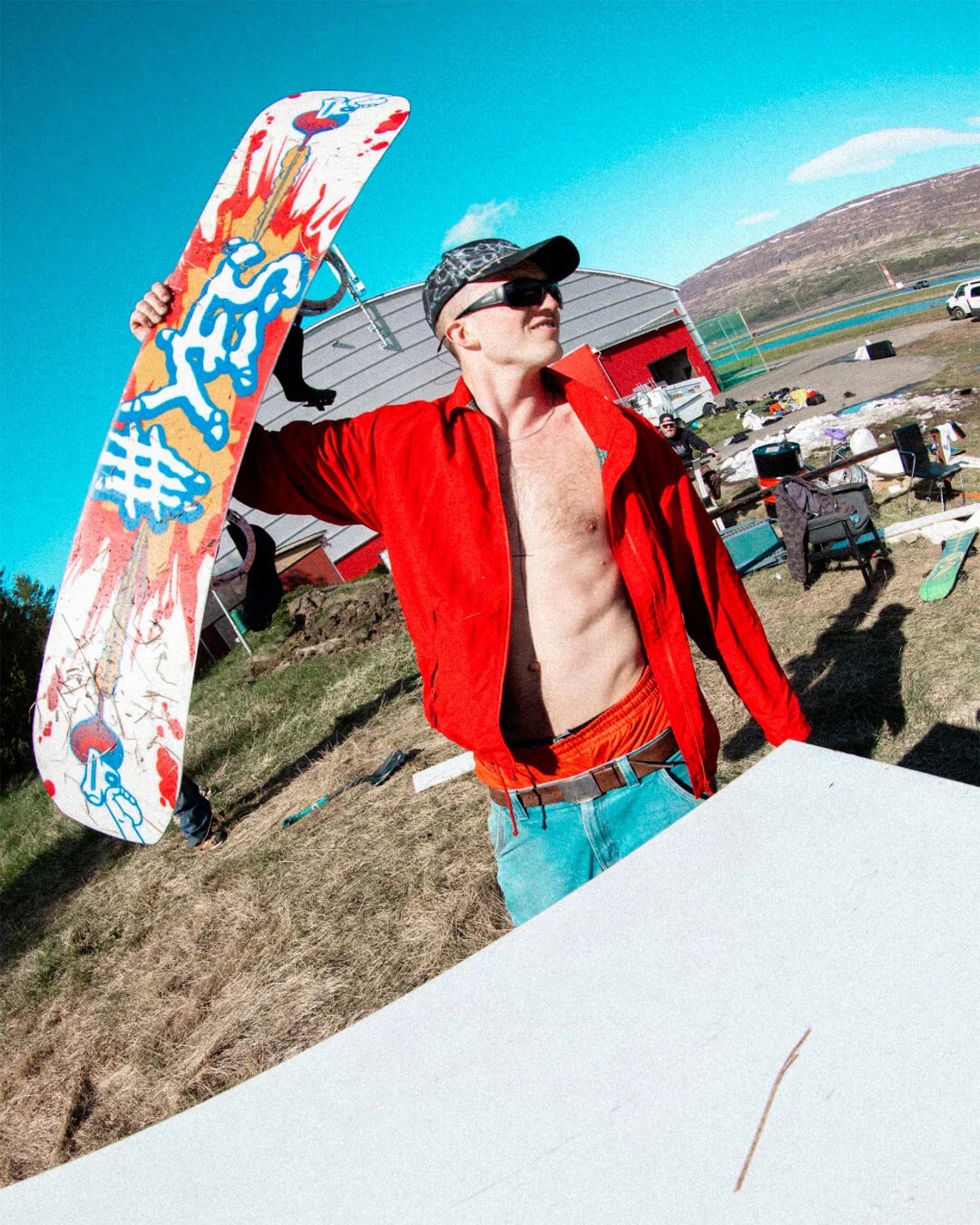 YES Snowboards Men's Sender Snowboard